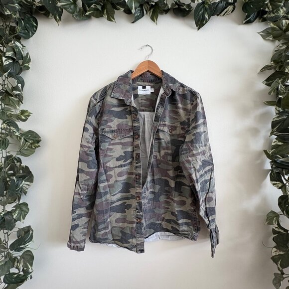 Topman Long Sleeve Front Button Canvas Shirt Camo Green Men’s Size M - Picture 1 of 8